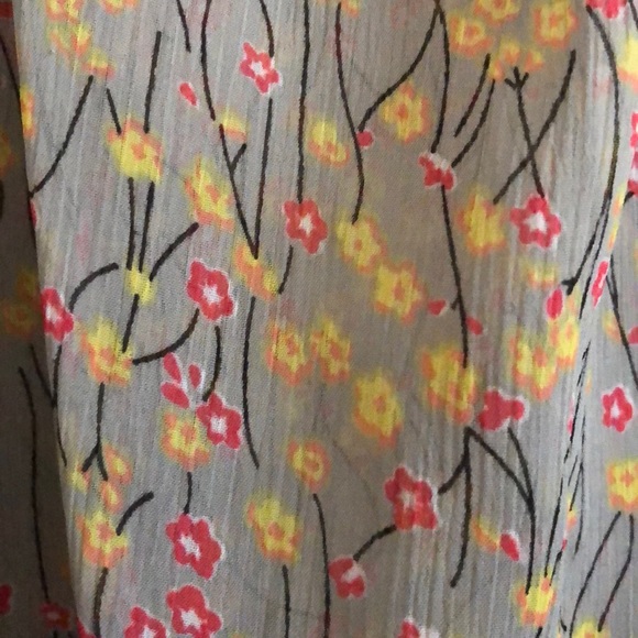 Pretty tank - Picture 4 of 4